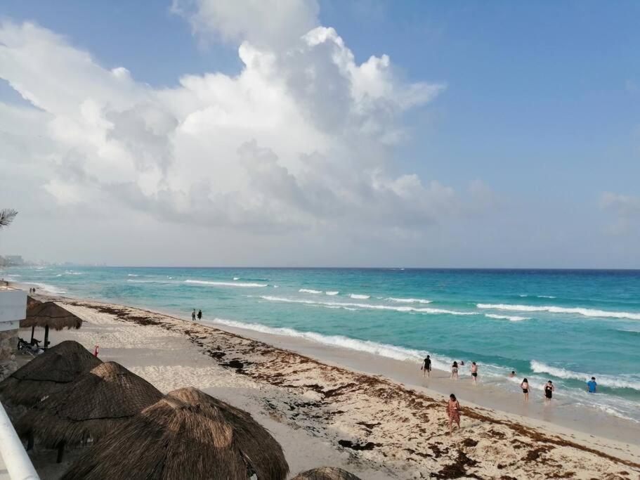 Confortable Depa En Condominio Frente Al Mar! Cancún Extérieur photo